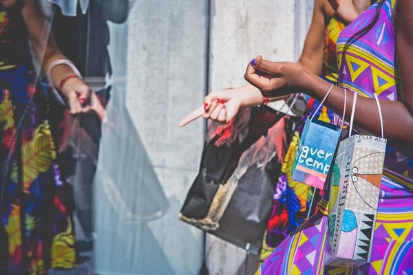 What Strategies Can Retailers Use to Combat the Rise of Online Shopping with In-Store Experiences?